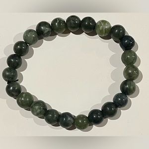 Green Jade Crystal Bead Bracelet NWOT